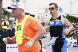Inklusion und Schuhvorgaben: Ironman modifiziert Athletenklassen und aktualisiert Wettkampfregeln