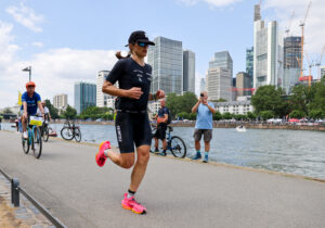 Vom Waldsee zum Römer: Der Ironman Frankfurt in Bildern