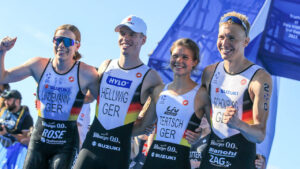 Der Ticker vom Wochenende: Deutsches Gold im Mixed Relay und letzte Hawaii-Slots