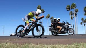 Ironman-WM auf Hawaii: Laura Philipp geht mit Zehn-Minuten-Rückstand auf die Laufstrecke