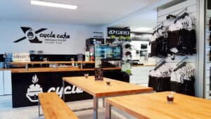 Einbruch im Cycle Café Velbert: 15 hochwertige Räder gestohlen