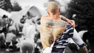 Richtiger Zeitpunkt und korrekte Pflege: Der Tattoo-Guide für Triathleten