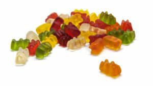 High-Tech vs Supermarkt: Was bringt Fruchtgummi als Wettkampfernährung?