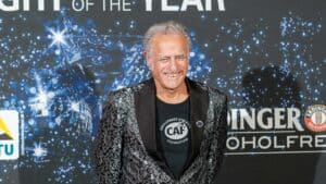 Für beinamputierten Baseballspieler: Bob Babbitt präsentiert Superbowl-Werbespot