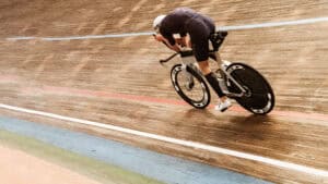 More Aero: Alle gegen den Wind