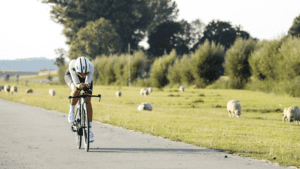 Sonnenboost für die Motivation: Wie das Wetter unser Training beeinflusst