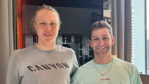 Zwischen Anspannung und Gelassenheit: Frederic Funk und Mika Noodt vor Singapur T100 im Doppelinterview