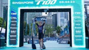 Singapur T100: Ashleigh Gentle gewinnt nach spektakulärer Aufholjagd