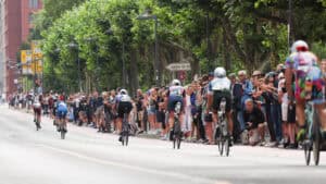 Anfeuern in „Mainhattan“: Tipps für Supporter beim Ironman Frankfurt
