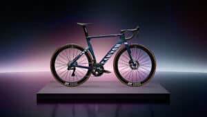 Mit Triathlonaufsatz: Canyon stellt das Aeroad der 4. Generation vor