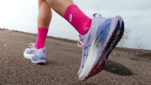 Gesponsert: Asics bringt den Superblast™ 2 auf den Markt – interpretiert von Lucy Charles-Barclay