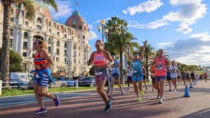 Willkommen in der Rennwoche: Impressionen vom Fun Run auf der Promenade des Anglais