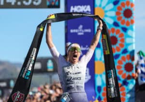 Ironman-70.3-WM: Lucy Charles-Barclay triumphiert in Marbella vor Taylor Knibb, Tanja Neubert sensationell auf dem Podium