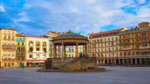 Triathleten statt Stiere: Pamplona neuer Standort der Spain T100