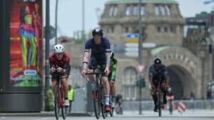 Ironman Hamburg 2026: Neue Radstrecke mit Out-and-Back am Deich und ohne Bergedorf