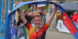 Merle Brunnée dominiert das Geschehen bei der Duathlon-Europameisterschaft in Alsdorf. Die viermalige Weltmeisterin krönt sich somit zum Anfang der Saison 2026 direkt mit einem Titel.