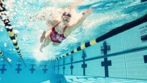 Der zweite Arm: Kraulschwimmen Technik und Armzug optimieren