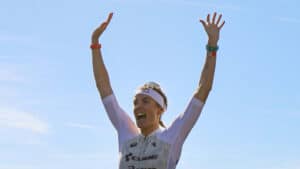 Ironman Lanzarote: Lucy Charles-Barclay mit Start-Ziel-Sieg, Marit Lindemann in den Top 5