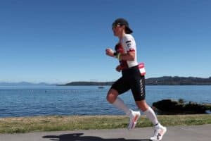 Harte 400-Meter-Intervalle: Katrina Matthews’ beeindruckende Laufeinheit vor dem Formtest in Elsinore