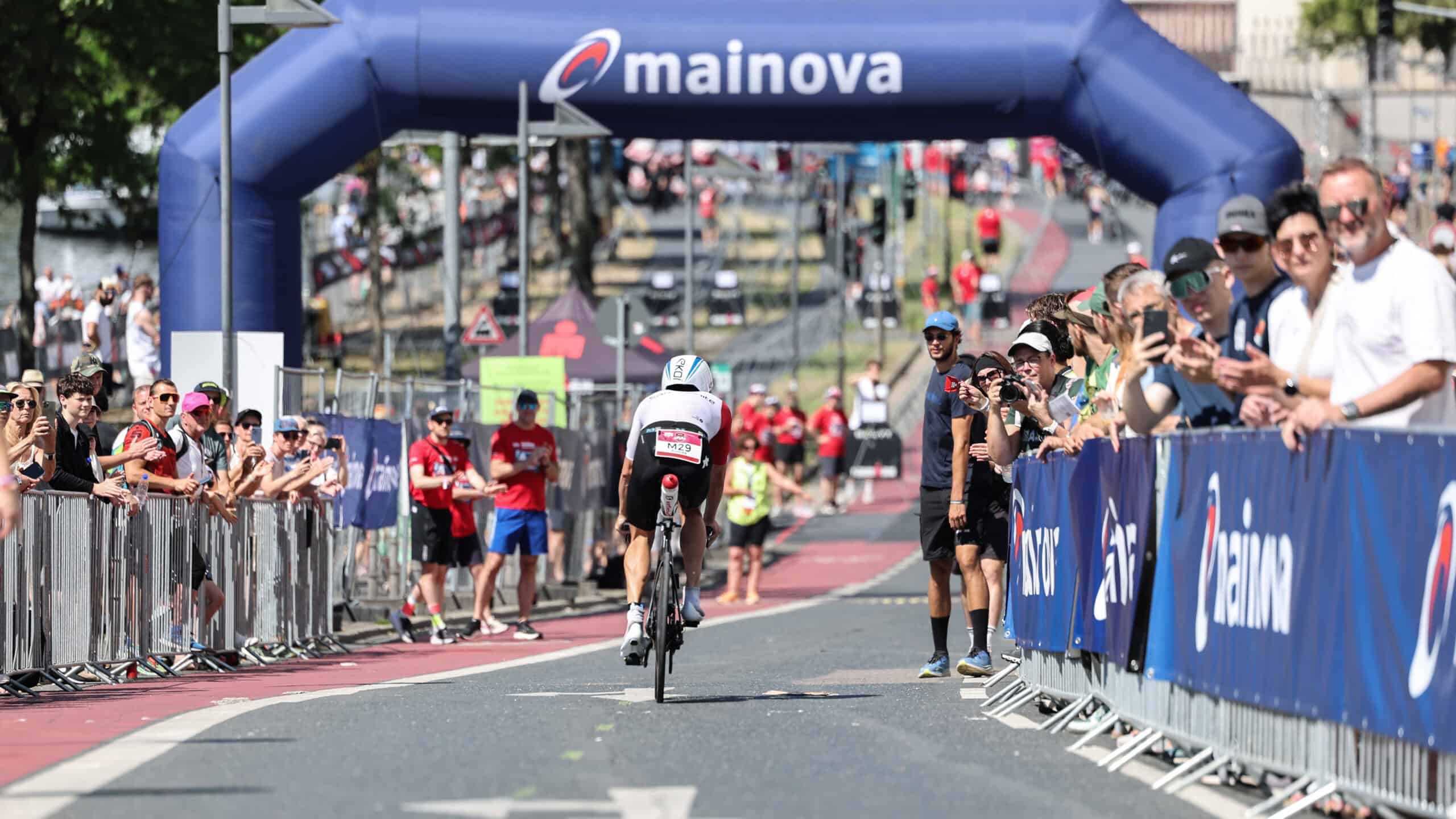 Mainova-Ironman-Frankfurt-Favoriten-Strecken-und-Livestream-der-Europameisterschaft