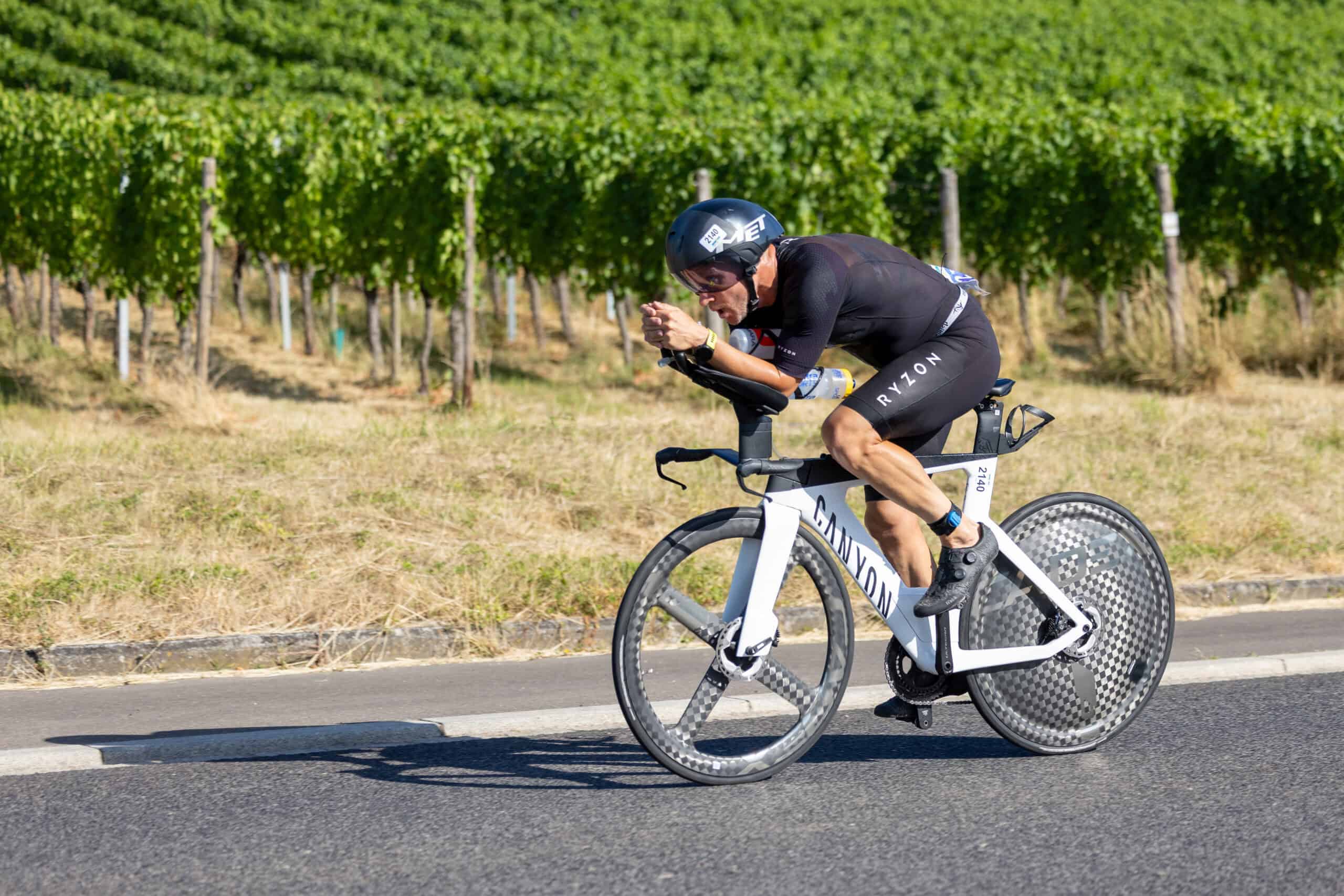 Unsere-Agegroup-Helden-Dirk-Oswald-und-die-14-anderen-deutschen-Ironman-Sieger-des-Juli-2026