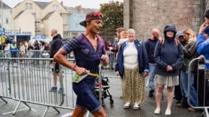 Wolfgang Schmatz: 15. Hawaii-Quali in der Regenschlacht von Wales | Alle deutschen Ironman-Podiums im September