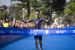 13:52 und 28:46 Minuten: Mit seinen Lauf-Splits hängt Alex Yee aktuell alle ab